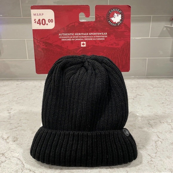 2 Pack CANADA WEATHER GEAR Thermal Plush Lined Winter Hats IVORY & BLACK Pom $40 - Picture 6 of 8